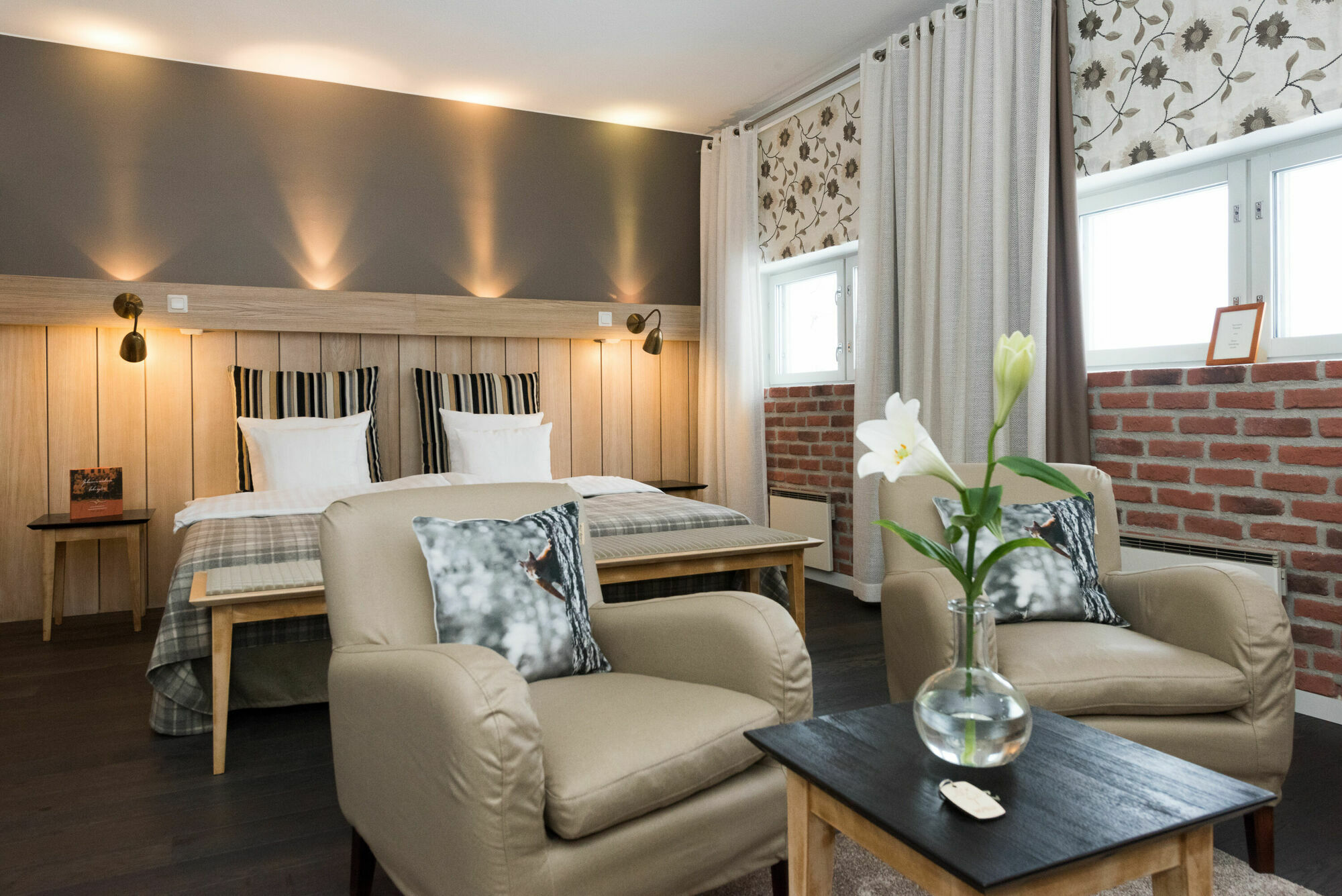 Hotel Krapi Туусула Екстер'єр фото